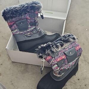 Colorful Fur-Lined Winter Boots